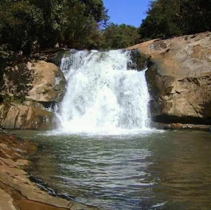 Chale Aconchegante Em Estancia Climatica Santo Antônio do Leite Eksteriør billede